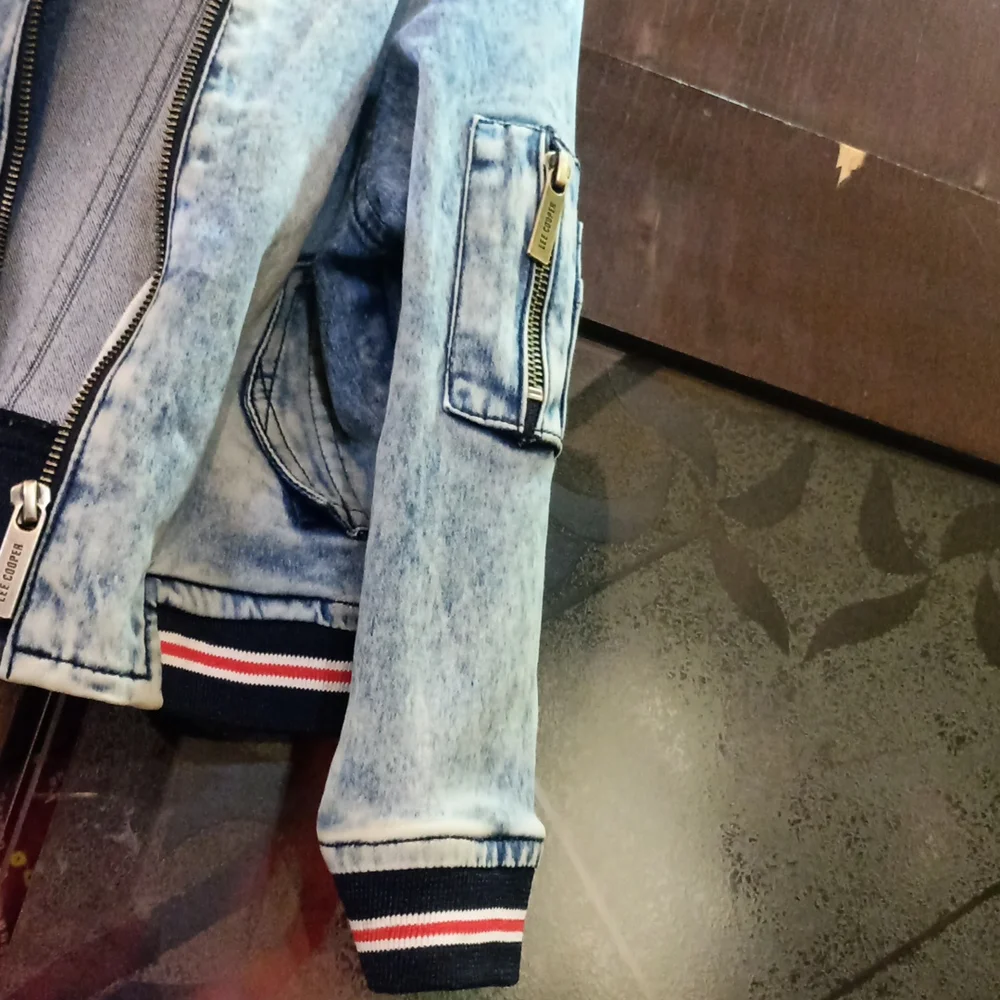 LeeCooper denim jacket for kids(size 3-4 yrs) - Picture 5 of 5